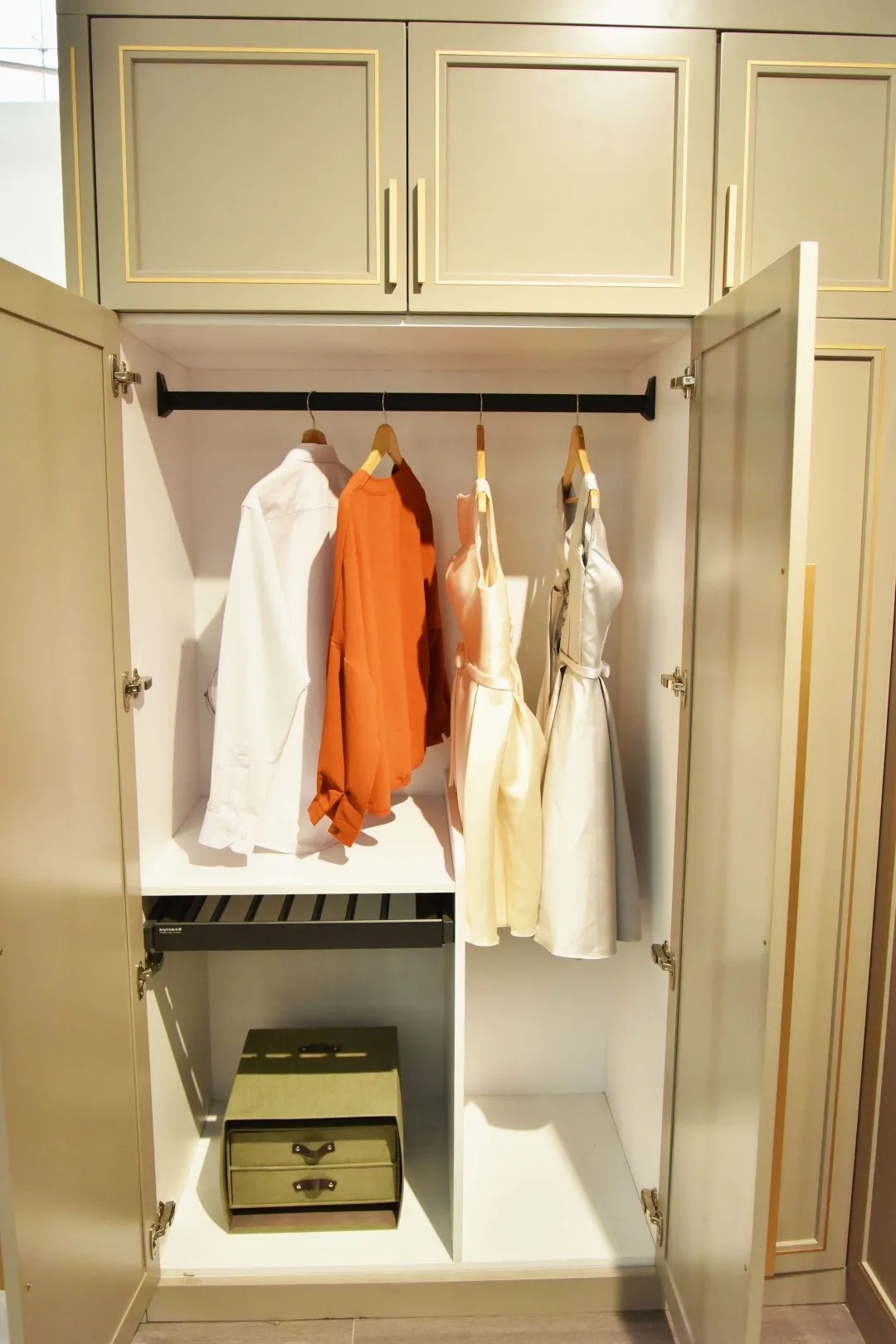 廣州建博會 | 領(lǐng)尚家居發(fā)掘生活之美，打造潮流智能家居