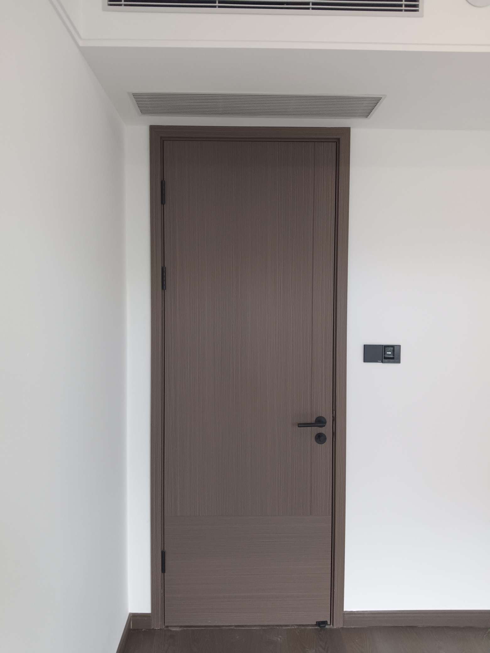 領(lǐng)尚工程案例 | 領(lǐng)尚木門攜手世界500強(qiáng)央企，打造詩(shī)意家居